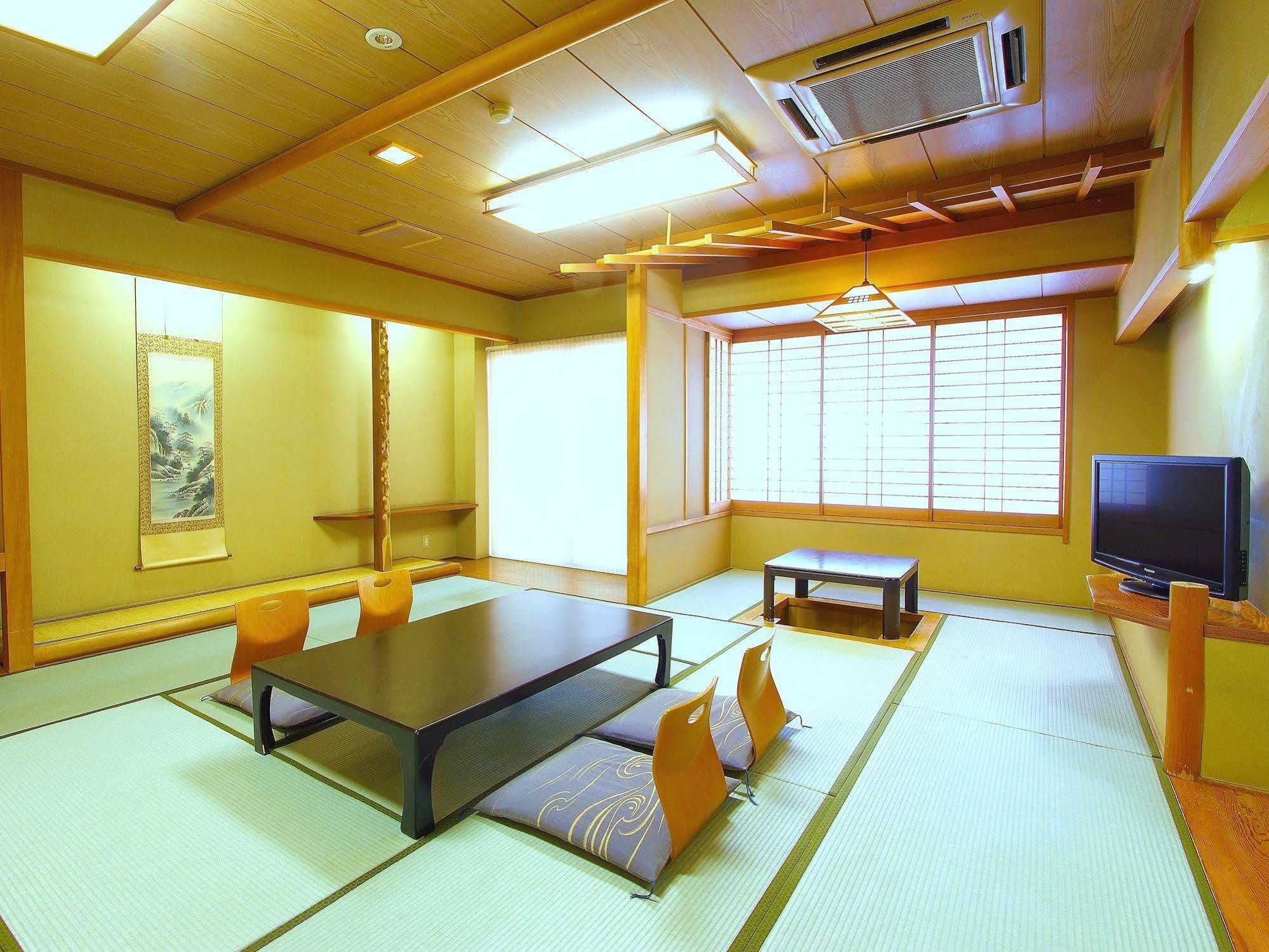 Isawa View Hotel Fuefuki Екстер'єр фото