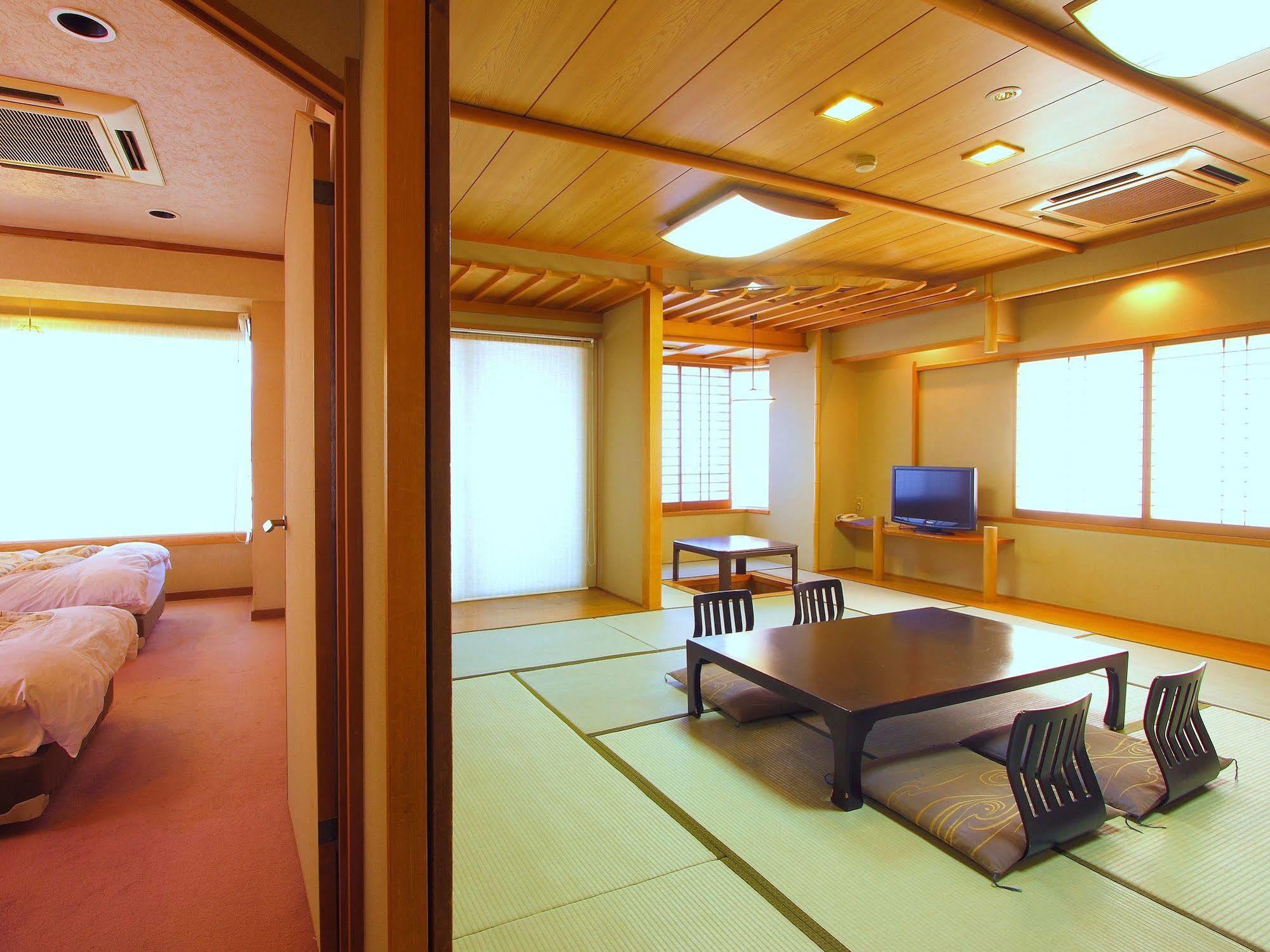 Isawa View Hotel Fuefuki Екстер'єр фото